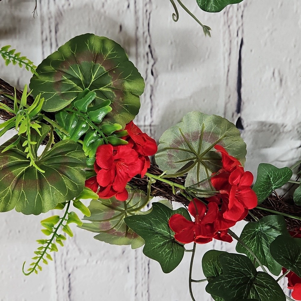 Spring Floral Garland - Picture 3 of 5